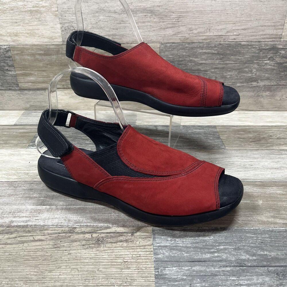 Ecco Sandals Women’s US 10 EU 41 Red Suede Peep Toe Hook & Loop Strappy
